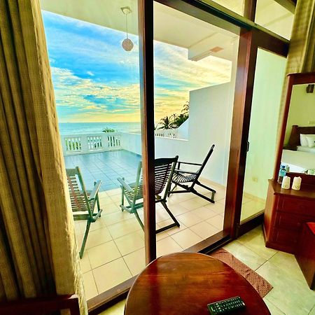 Adana Beach Resort Mirissa Dış mekan fotoğraf