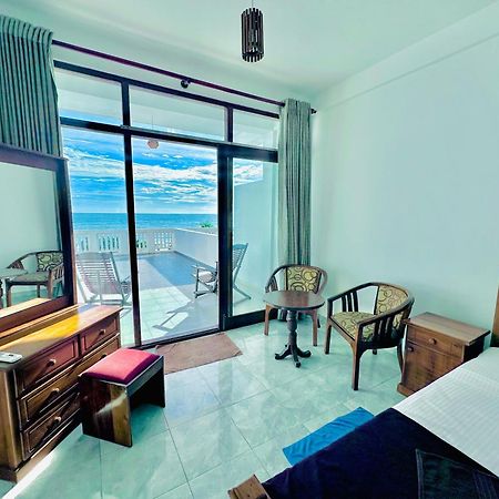 Adana Beach Resort Mirissa Dış mekan fotoğraf