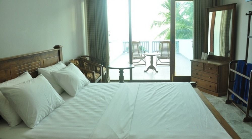 Adana Beach Resort Mirissa Dış mekan fotoğraf